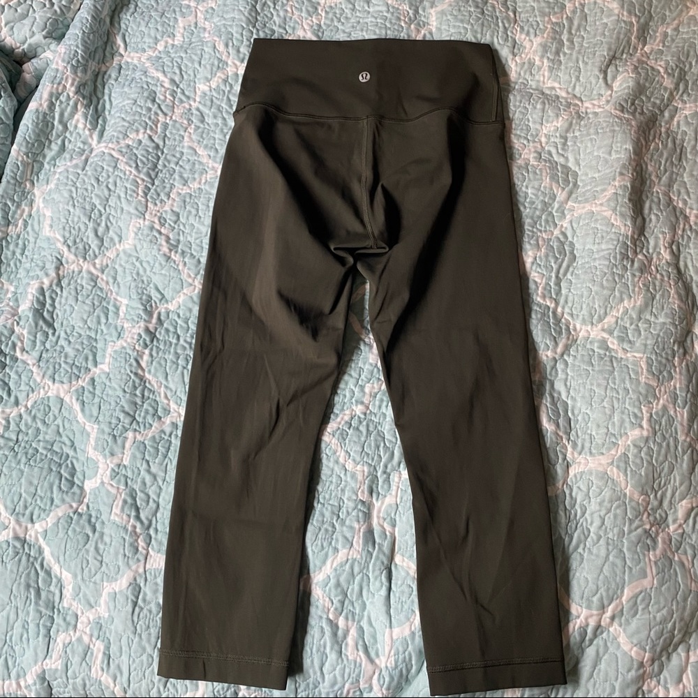 Lululemon Leggings!💚 - Picture 4 of 5